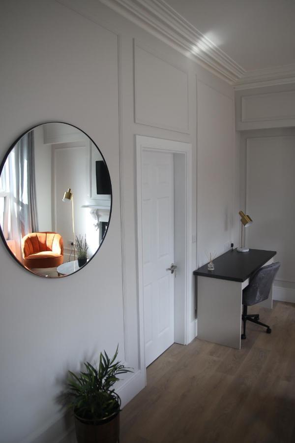 Crawford House- Scholarlee Living Apartments Корк Екстер'єр фото