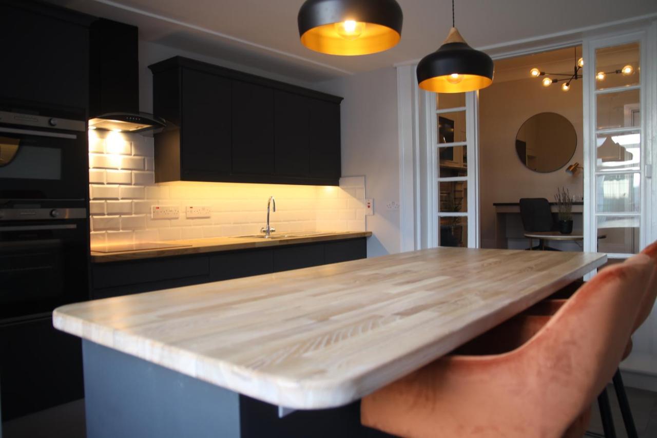 Crawford House- Scholarlee Living Apartments Корк Екстер'єр фото