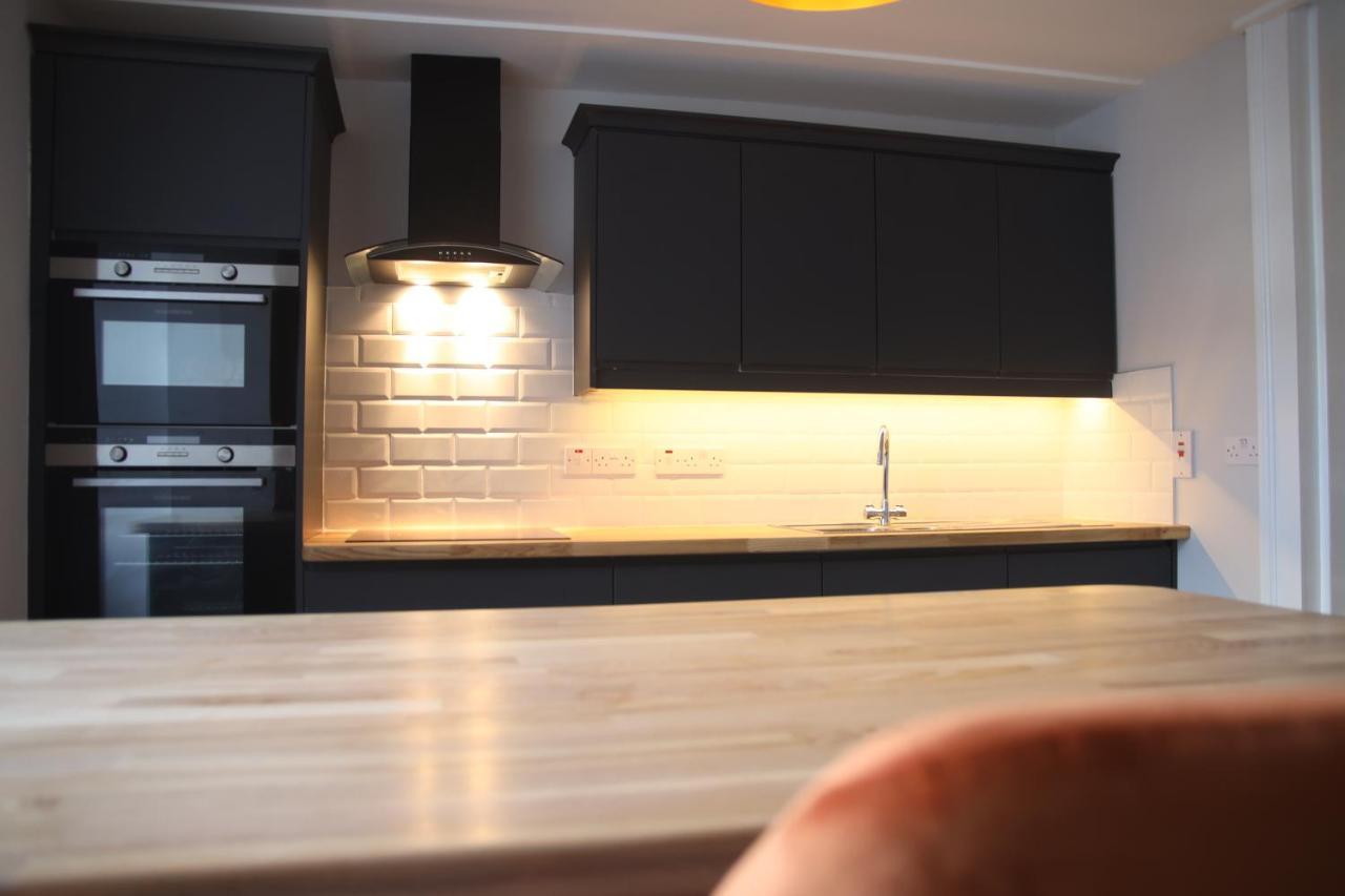 Crawford House- Scholarlee Living Apartments Корк Екстер'єр фото